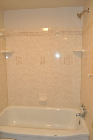 336 Glencoe Dr., West Mifflin, PA 15122