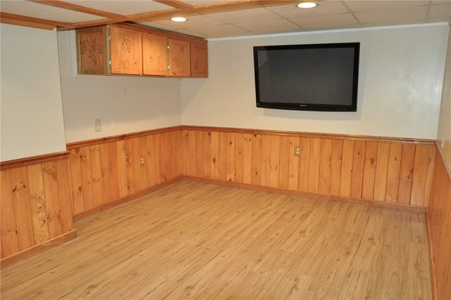 336 Glencoe Dr., West Mifflin, PA 15122