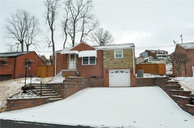 336 Glencoe Dr., West Mifflin, PA 15122