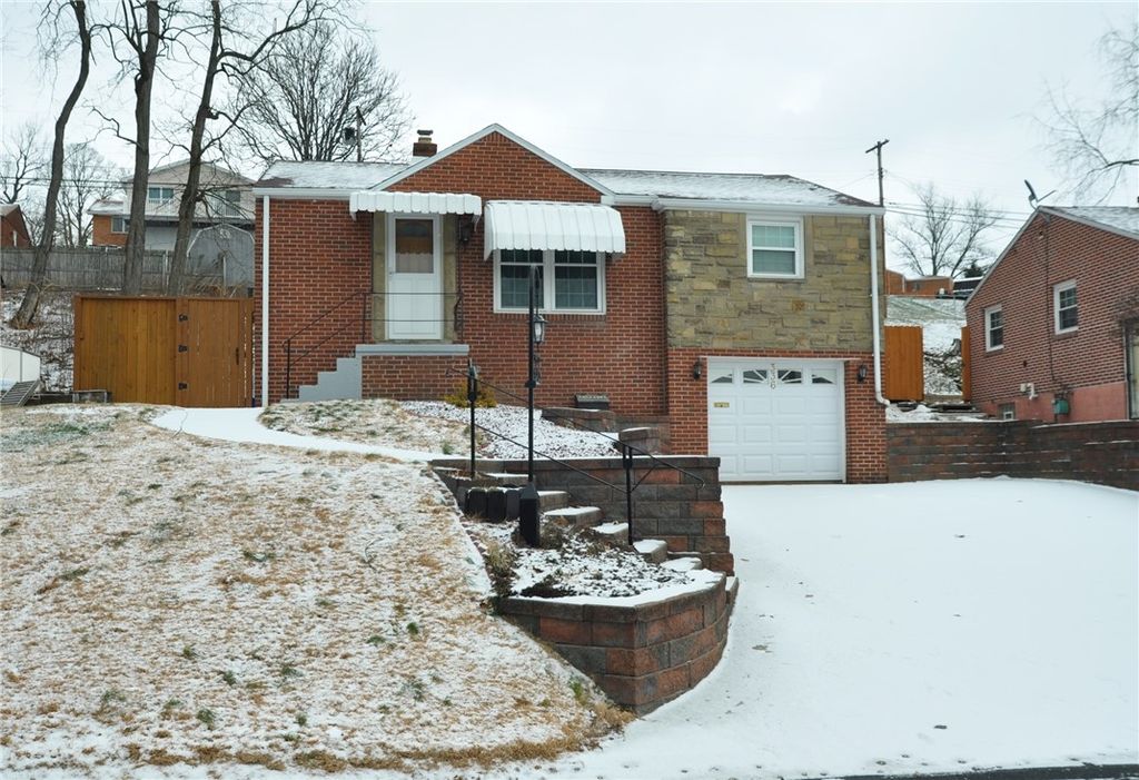336 Glencoe Dr., West Mifflin, PA 15122