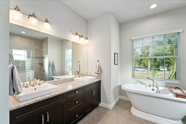 612 129TH STREET NE, Bradenton, FL 34212