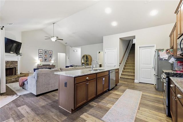 47 Violet Lane, Dallas, GA 30132