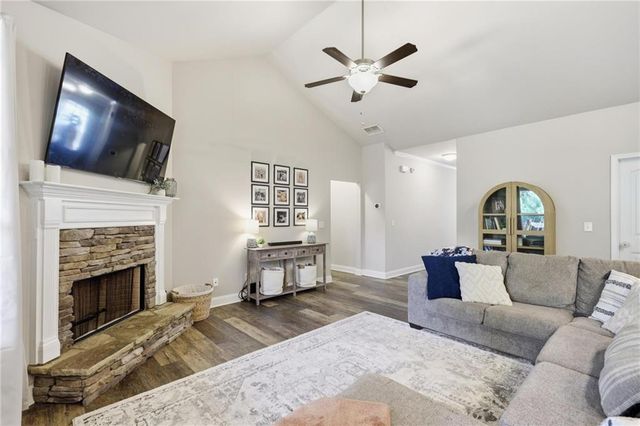 47 Violet Lane, Dallas, GA 30132