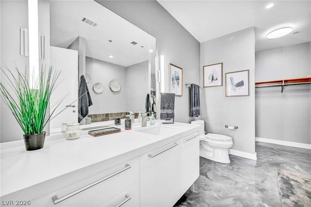 200 Hoover Avenue 1803, Las Vegas, NV 89101