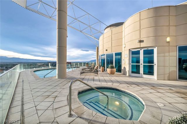 200 Hoover Avenue 1803, Las Vegas, NV 89101