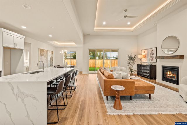 315 NE Clay St, Sublimity, OR 97385