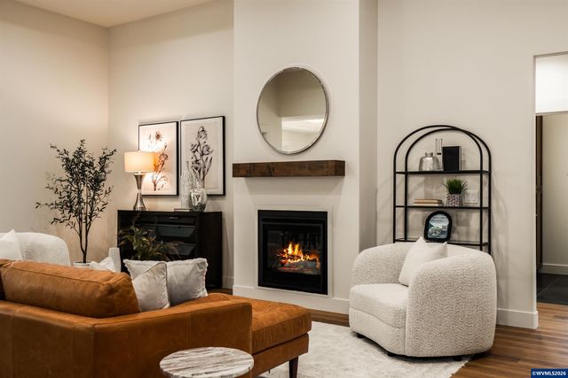 315 NE Clay St, Sublimity, OR 97385