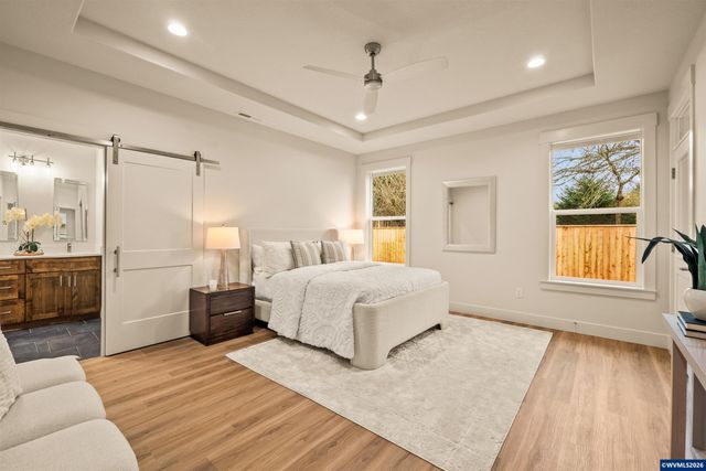 315 NE Clay St, Sublimity, OR 97385