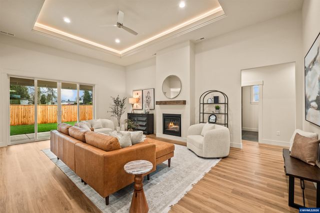 315 NE Clay St, Sublimity, OR 97385