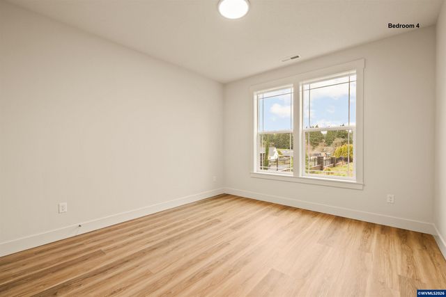 315 NE Clay St, Sublimity, OR 97385