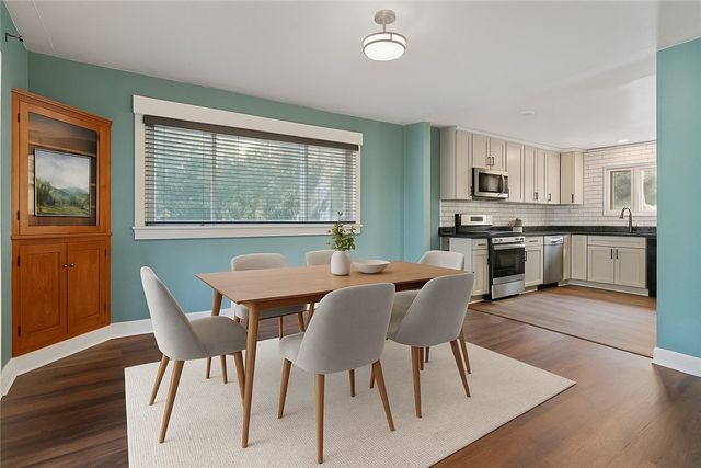 148 Longvue Dr, Ross Twp, PA 15237