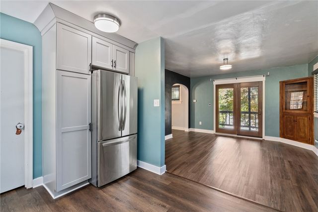 148 Longvue Dr, Ross Twp, PA 15237