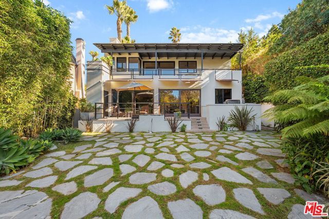 215 S Anita Avenue, Los Angeles, CA 90049