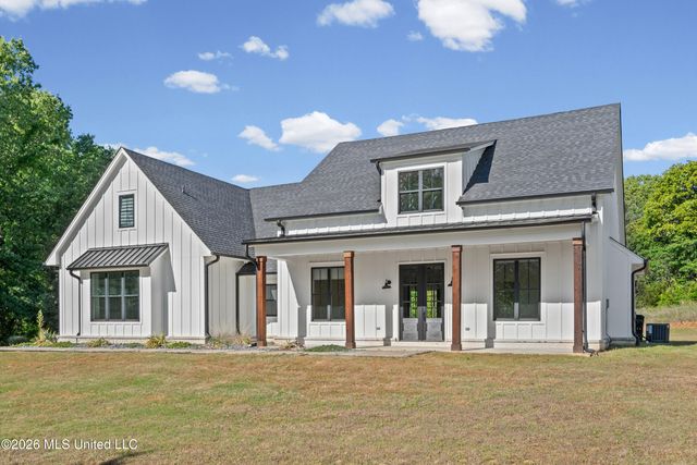 84 Dudley Place, Byhalia, MS 38611
