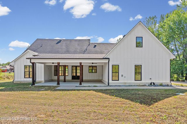 84 Dudley Place, Byhalia, MS 38611