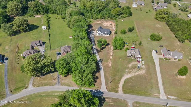 84 Dudley Place, Byhalia, MS 38611