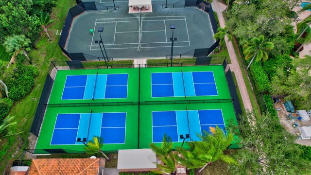 17662 Cadena Drive, Boca Raton, FL 33496