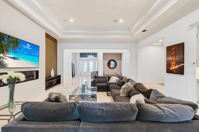 17662 Cadena Drive, Boca Raton, FL 33496