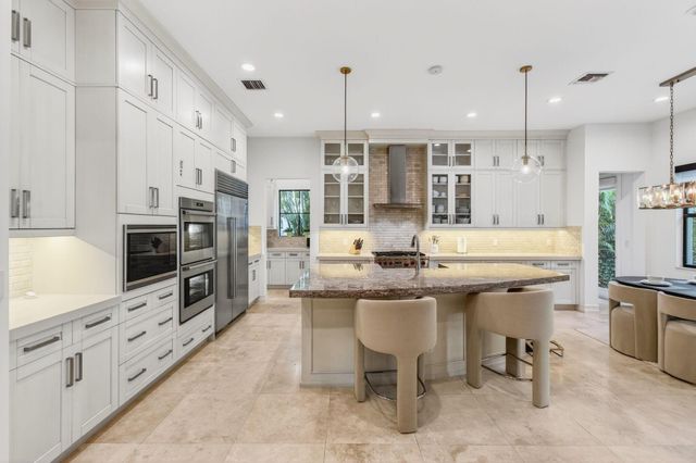 17662 Cadena Drive, Boca Raton, FL 33496