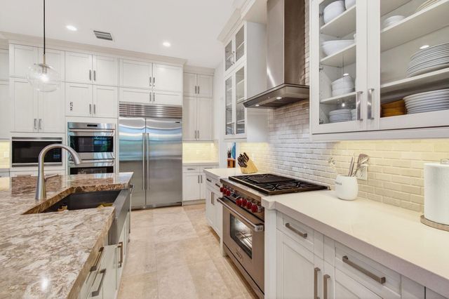 17662 Cadena Drive, Boca Raton, FL 33496