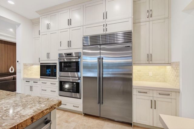 17662 Cadena Drive, Boca Raton, FL 33496