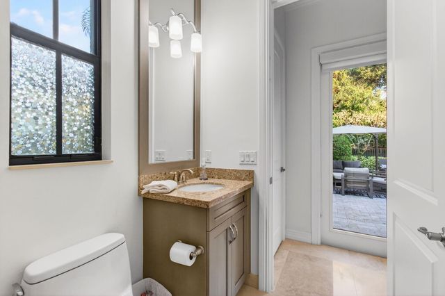 17662 Cadena Drive, Boca Raton, FL 33496