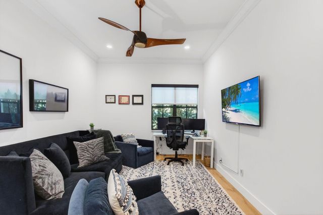 17662 Cadena Drive, Boca Raton, FL 33496