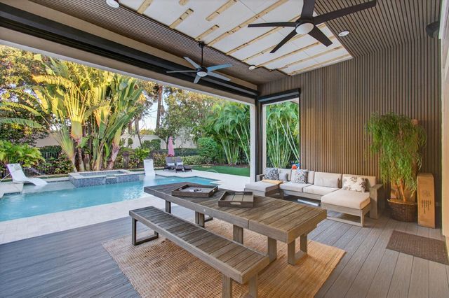 17662 Cadena Drive, Boca Raton, FL 33496