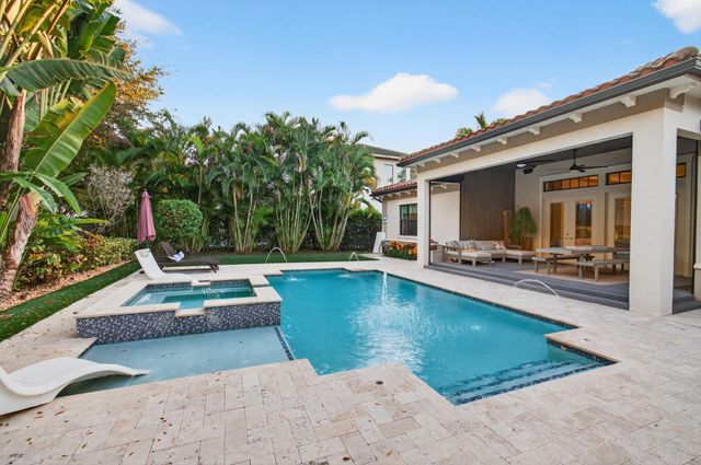 17662 Cadena Drive, Boca Raton, FL 33496