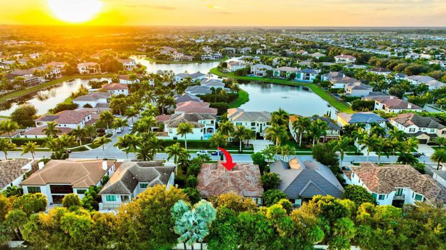 17662 Cadena Drive, Boca Raton, FL 33496