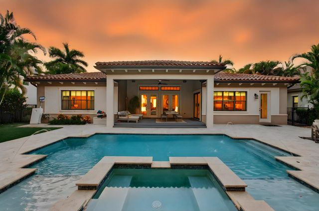 17662 Cadena Drive, Boca Raton, FL 33496