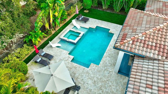 17662 Cadena Drive, Boca Raton, FL 33496