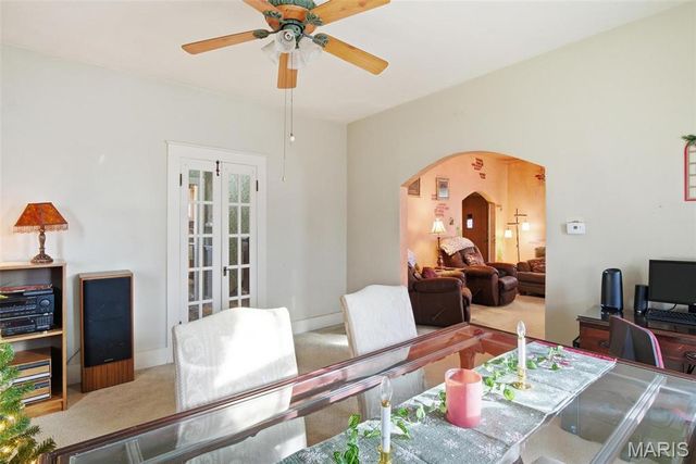 203 E Mill Street E, Waterloo, IL 62298