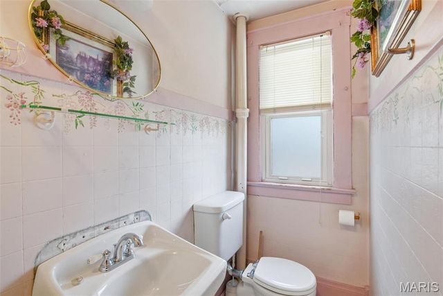 203 E Mill Street E, Waterloo, IL 62298