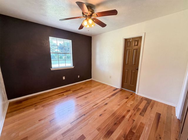 100 Dubb Lane, Red Oak, TX 75154