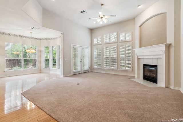 37 Villa Verde, San Antonio, TX 78230