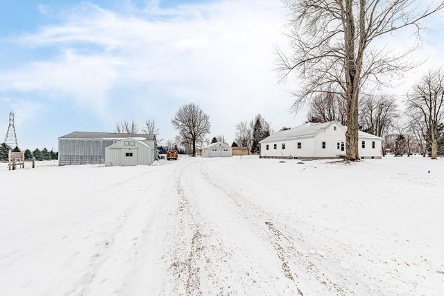 12924 Edgerton Road, New Haven, IN 46774