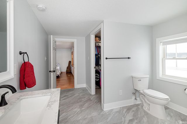 12924 Edgerton Road, New Haven, IN 46774