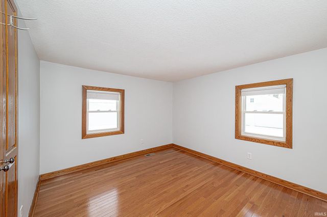 12924 Edgerton Road, New Haven, IN 46774