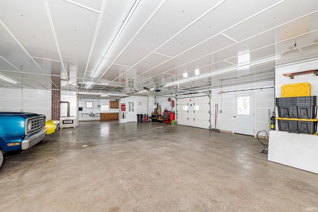 12924 Edgerton Road, New Haven, IN 46774