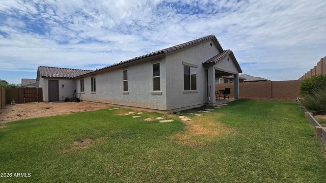 18572 W COTTONTAIL Lane, Surprise, AZ 85387