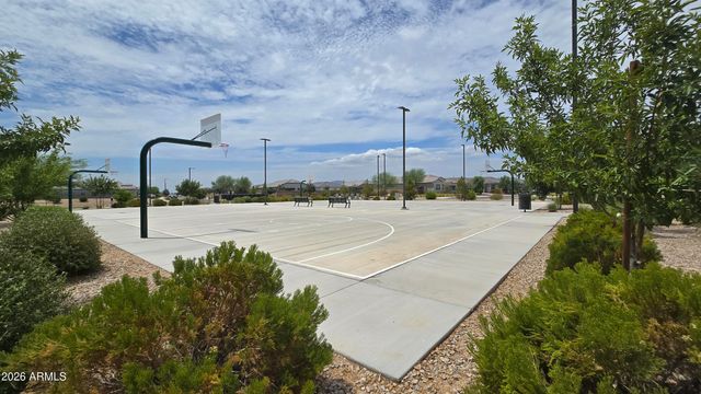 18572 W COTTONTAIL Lane, Surprise, AZ 85387