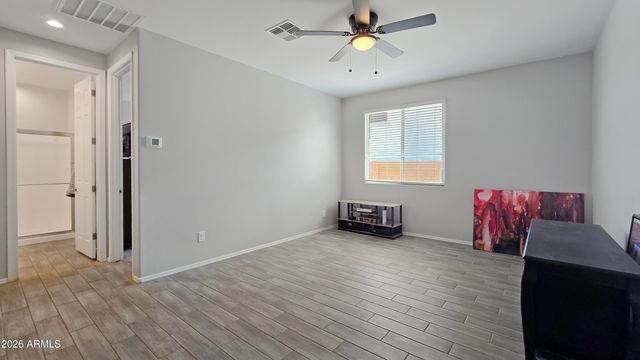 18572 W COTTONTAIL Lane, Surprise, AZ 85387