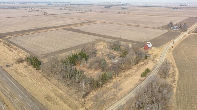 7900 S Mulford, Rochelle, IL 61068