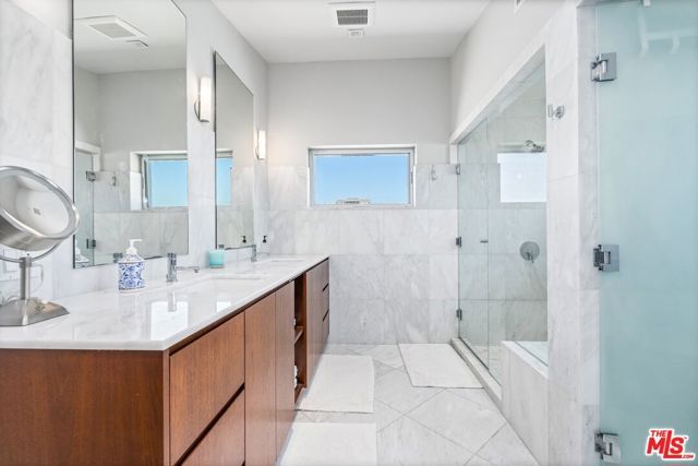 1 Driftwood Street 5, Marina Del Rey, CA 90292