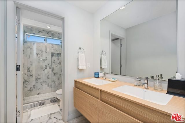 1 Driftwood Street 5, Marina Del Rey, CA 90292