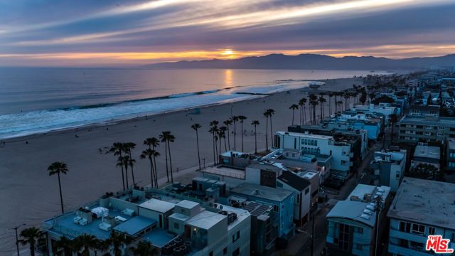 1 Driftwood Street 5, Marina Del Rey, CA 90292