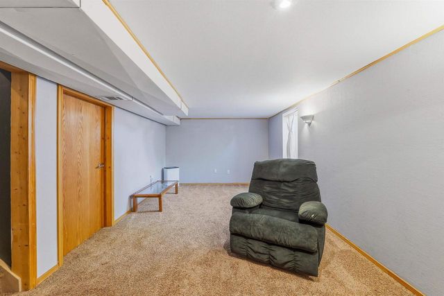 56 PIONEER COURT, Fond Du Lac, WI 54935