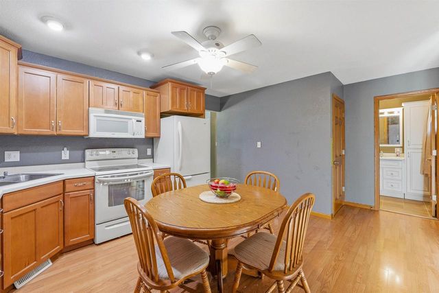 56 PIONEER COURT, Fond Du Lac, WI 54935