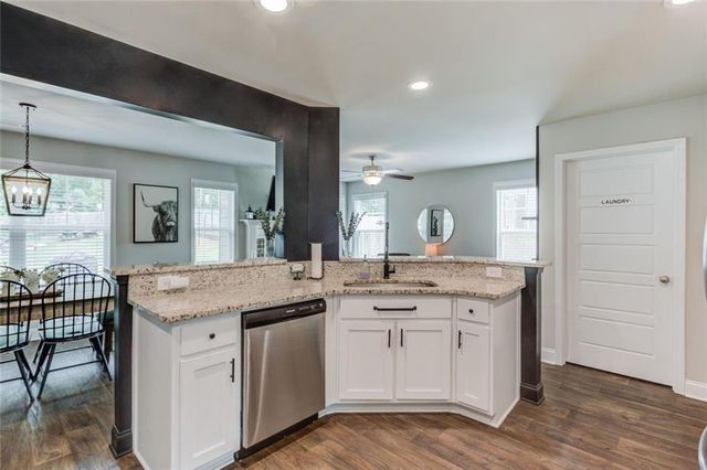 242 Lokeys Circle, Bethlehem, GA 30620